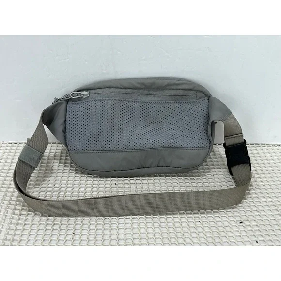 Fjallraven High Coast Hip Pack Medium Gray Fanny Pack Crossbody Bag Outdoor - Picture 2 of 10